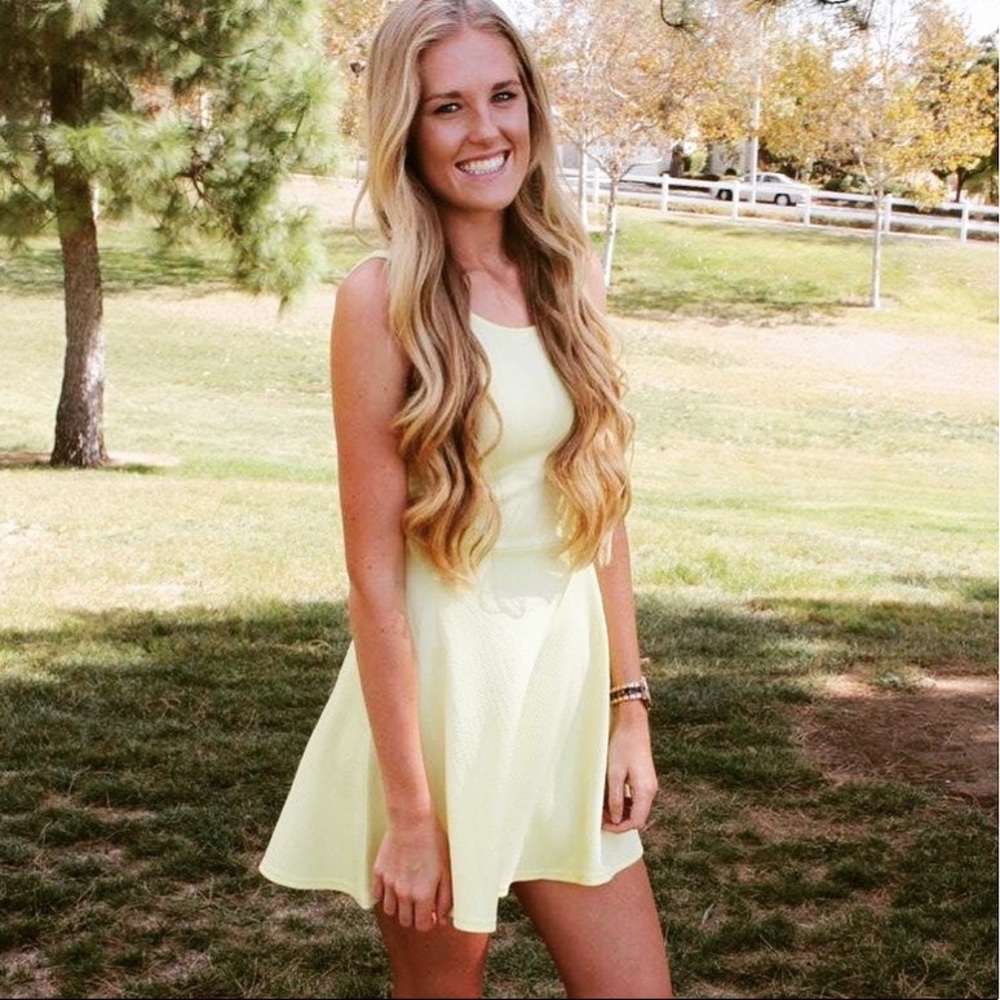 Yellow dress